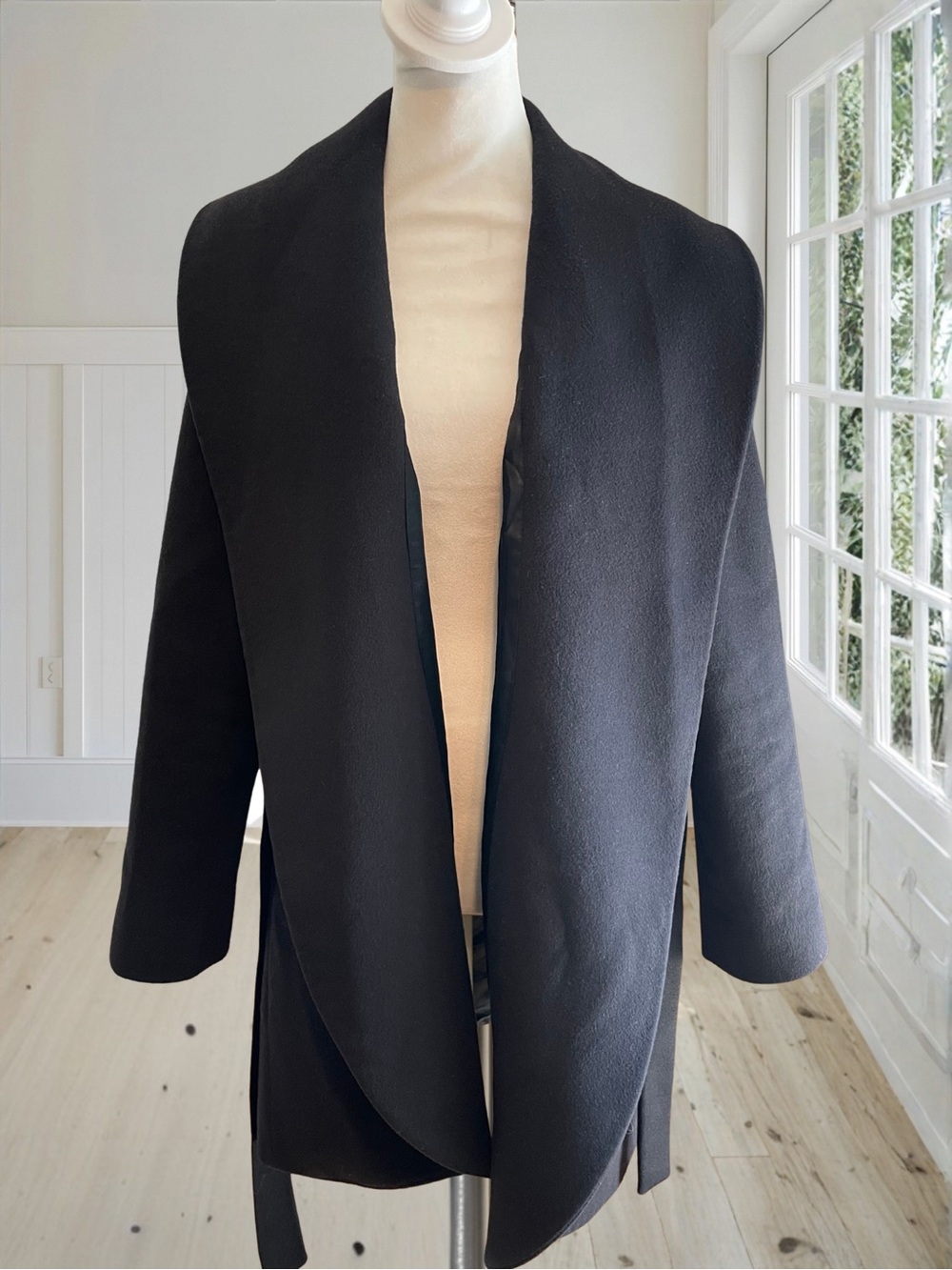 Vintage FLEURETTE Women's Black Wool Cashmere Shawl Collar Wrap Belted Coat Sz 6 - Picture 3 of 17